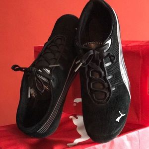 PUMA ETOILE BLACK SUEDE CLASSIC SNEAKERS